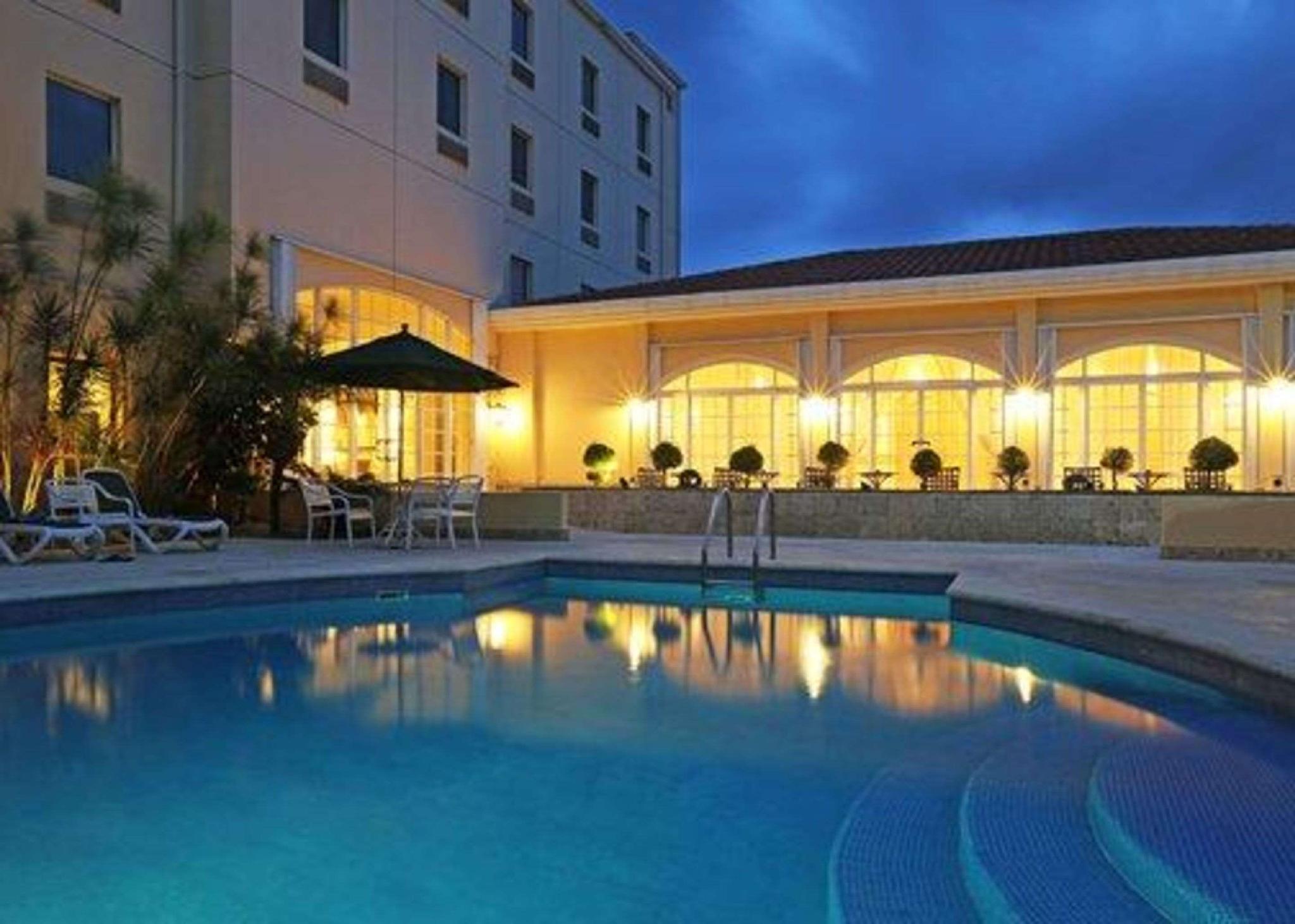 Four Points By Sheraton Santo Domingo La Caleta Eksteriør billede