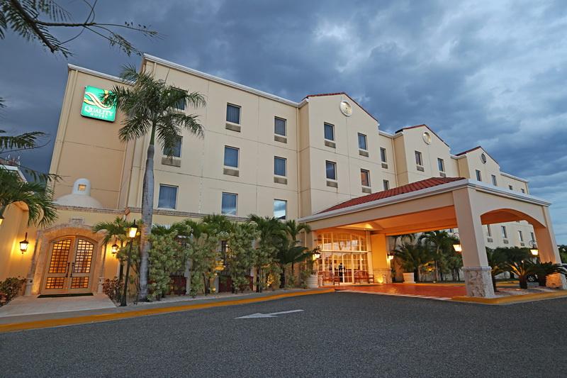 Four Points By Sheraton Santo Domingo La Caleta Eksteriør billede